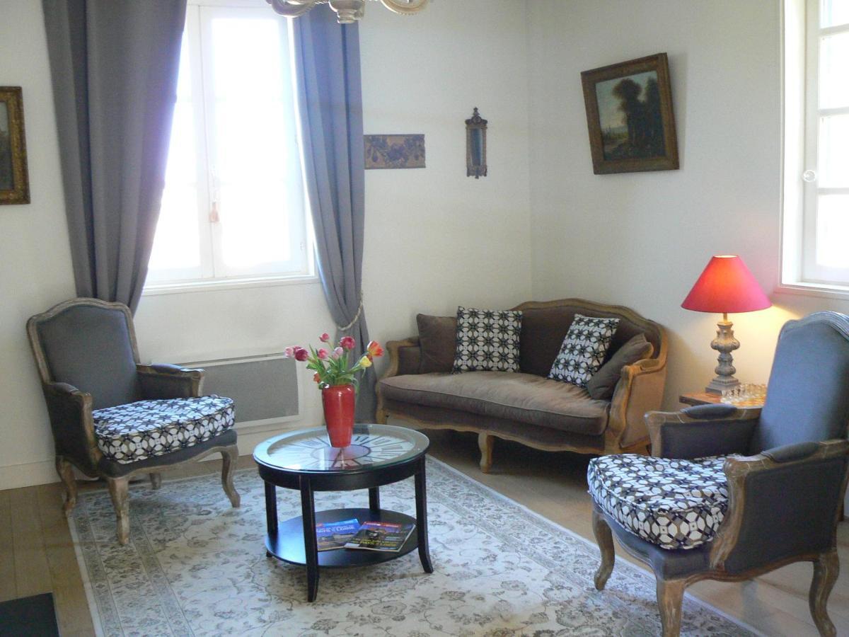 Petite Maison Romantique Au Calme, Coeur Historique Plantagenet, Vue Ville 르망 외부 사진